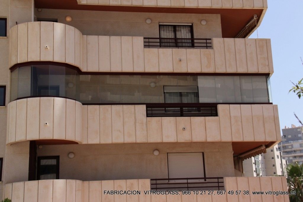 Acristalamiento-balconmes-Calpe-Coral-Beach