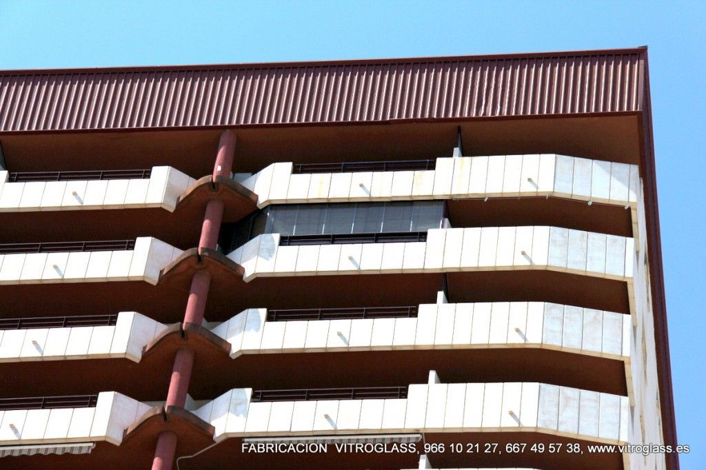 Cerramiento-Abatible-Calpe