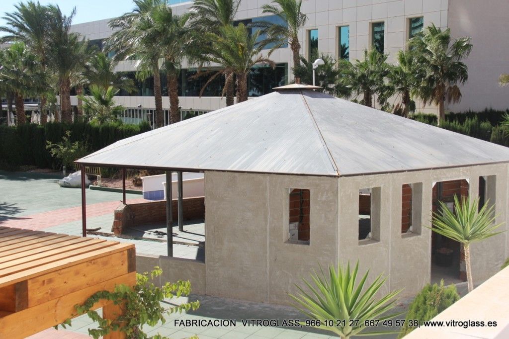 Cerramiento chiringito calpe coral bech