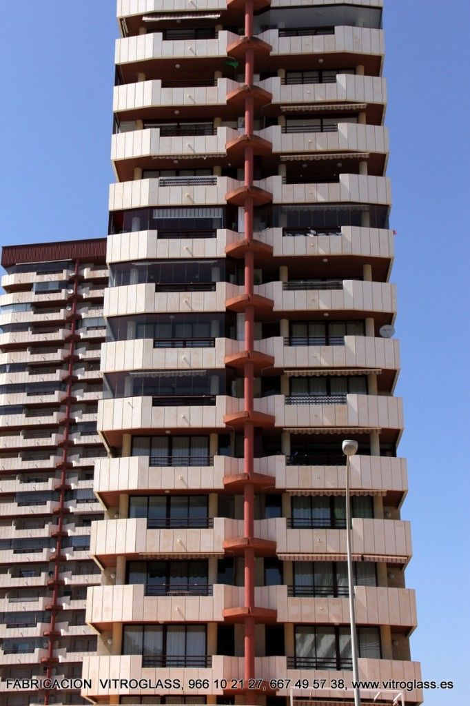 Edificio Coral beach calpe cortinas cristal vitroglass
